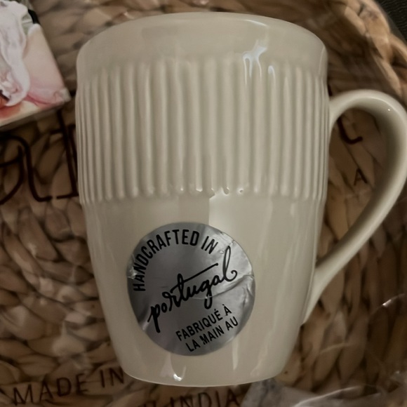 Brand New Home sense bundle (4 items) - Picture 2 of 8